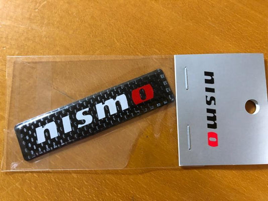 Carbon NISMO Seat. Carbon NISMO Sticker