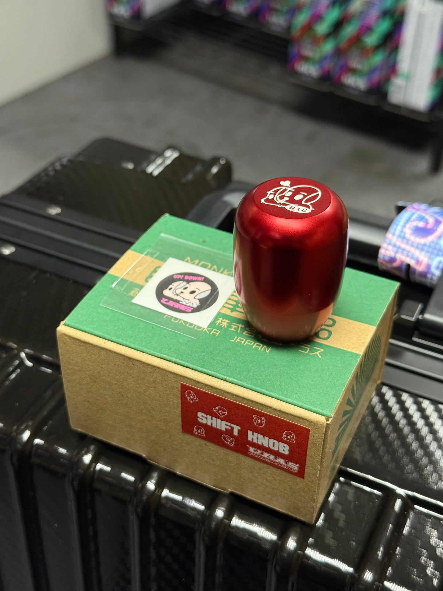 URAS R-18 Shift Knob