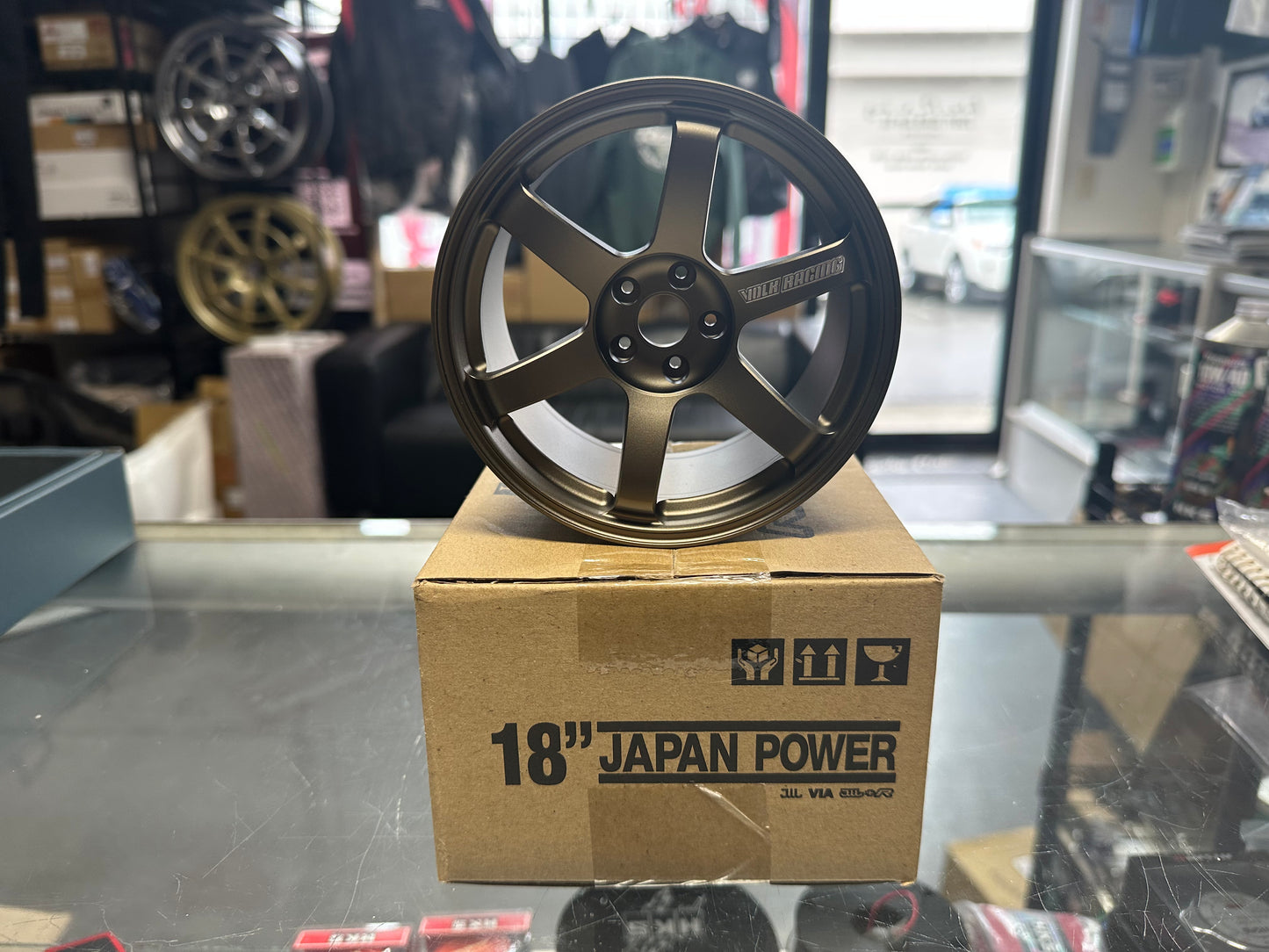 RAYS OFFICIAL VOLK RACING 1/4 SCALE TE37 Saga S-Plus