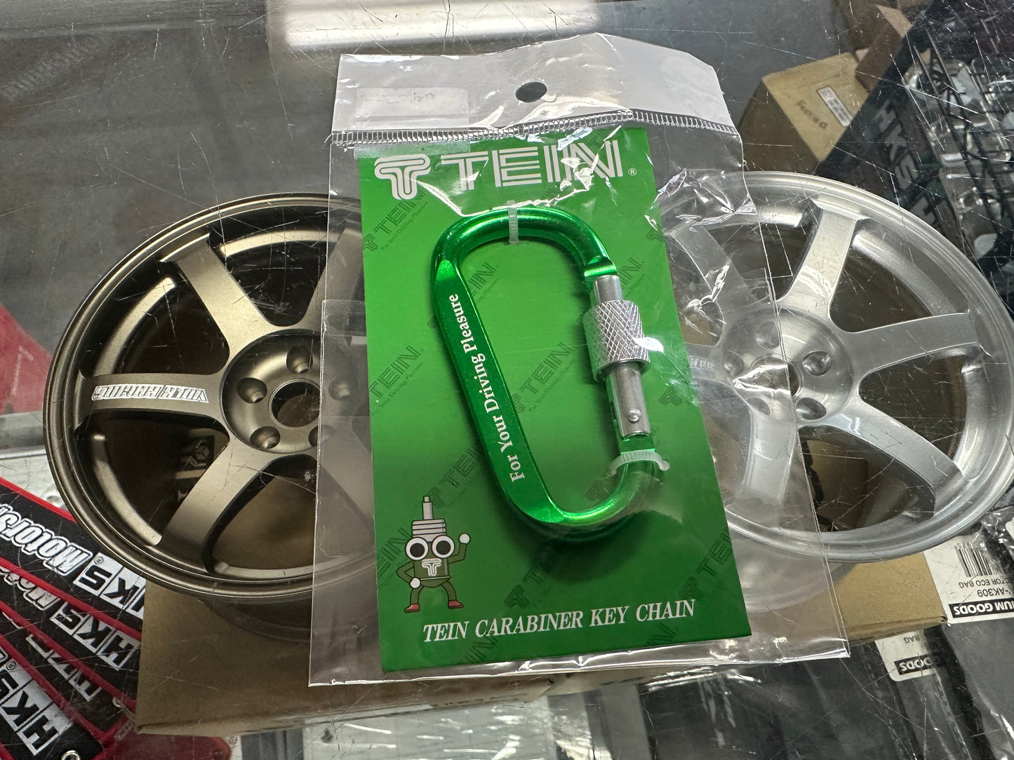 Tein Carabiner