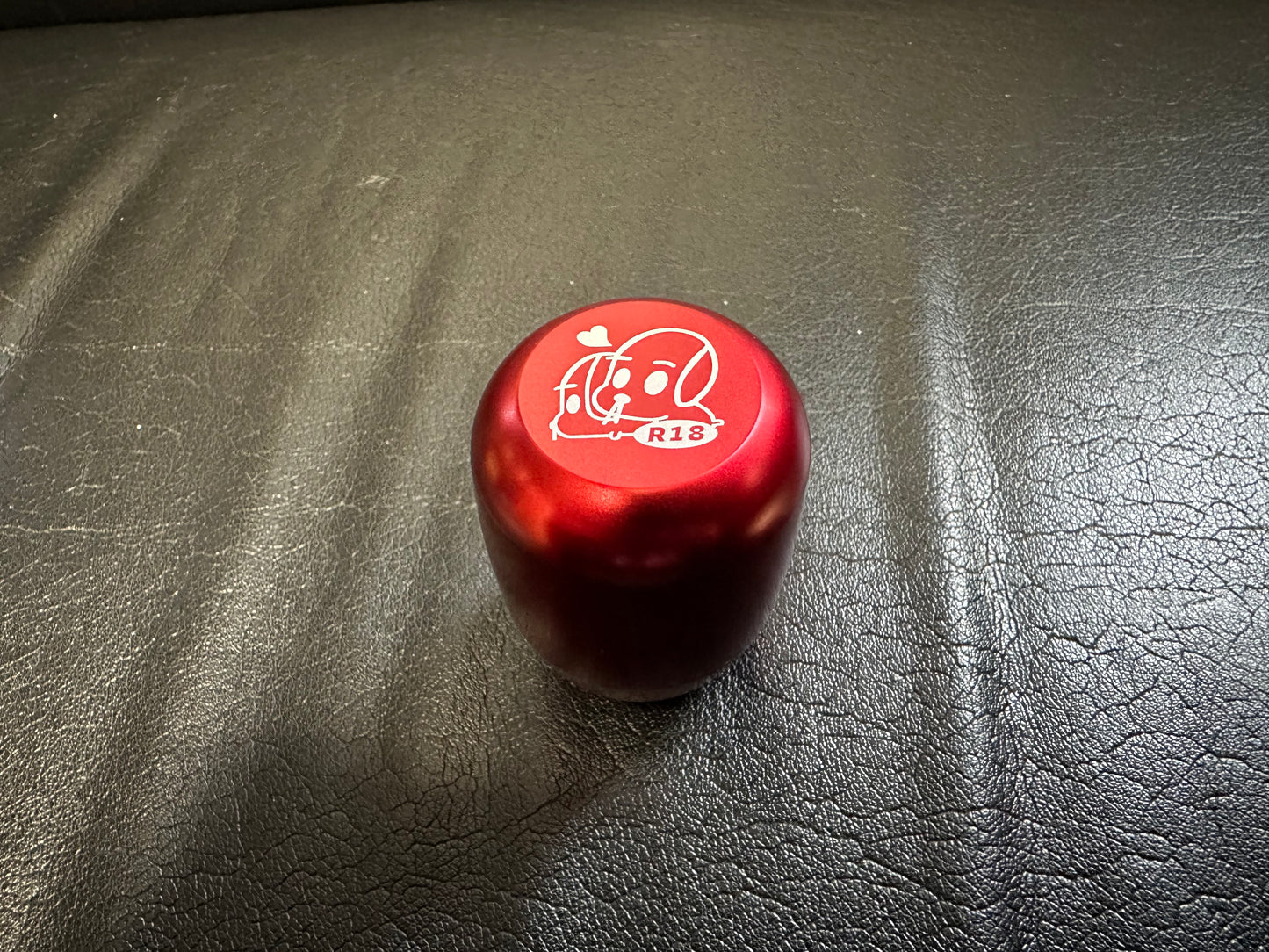 URAS R-18 Shift Knob