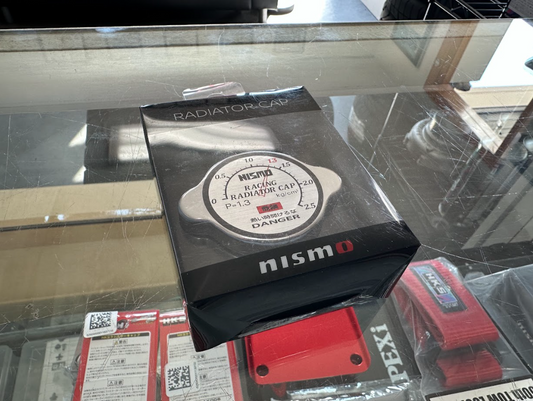 NISMO 40TH ANNIVERSARY Radiator Cap